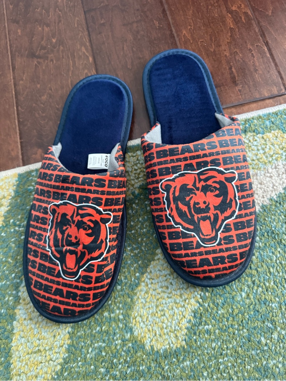 Chicago Bears Slip-On Slippers - Navy & Orange men’s 11-12 new